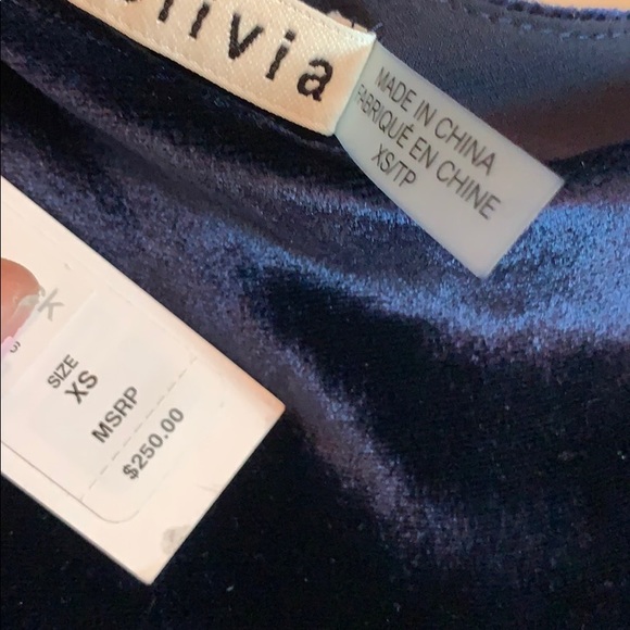 Alice & Olivia one shoulder velvet top - Picture 3 of 3